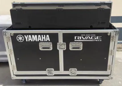 Yamaha rivage PM3 Hydraulic Flight case